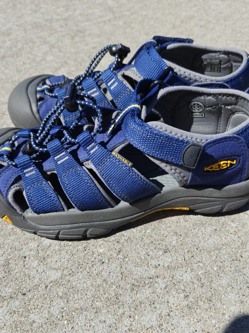KEEN Kids Size 5 Newport H2 Blue Grey Washable Outdoor Hiking Water Sandals